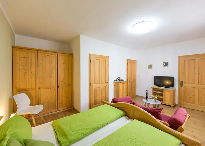 Habitación en casa particular Weingut - Gaestezimmer Zum Schwalbennest